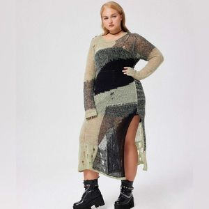 Cider Curve & Plus Patchwork Knit Ripped Midi Dress - 2XL - Green & Black